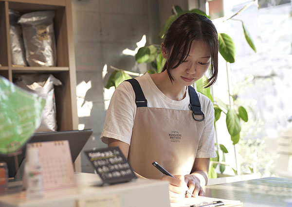 バックストーリージェイピー