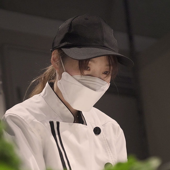 WLUS/ウルス（スタッフ紹介）