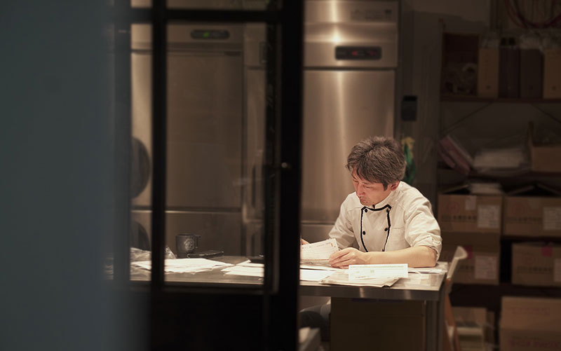 犬の食事　生食　ウルス